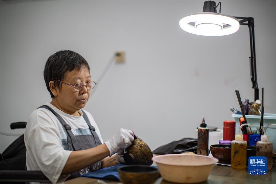 掌上棋牌官网